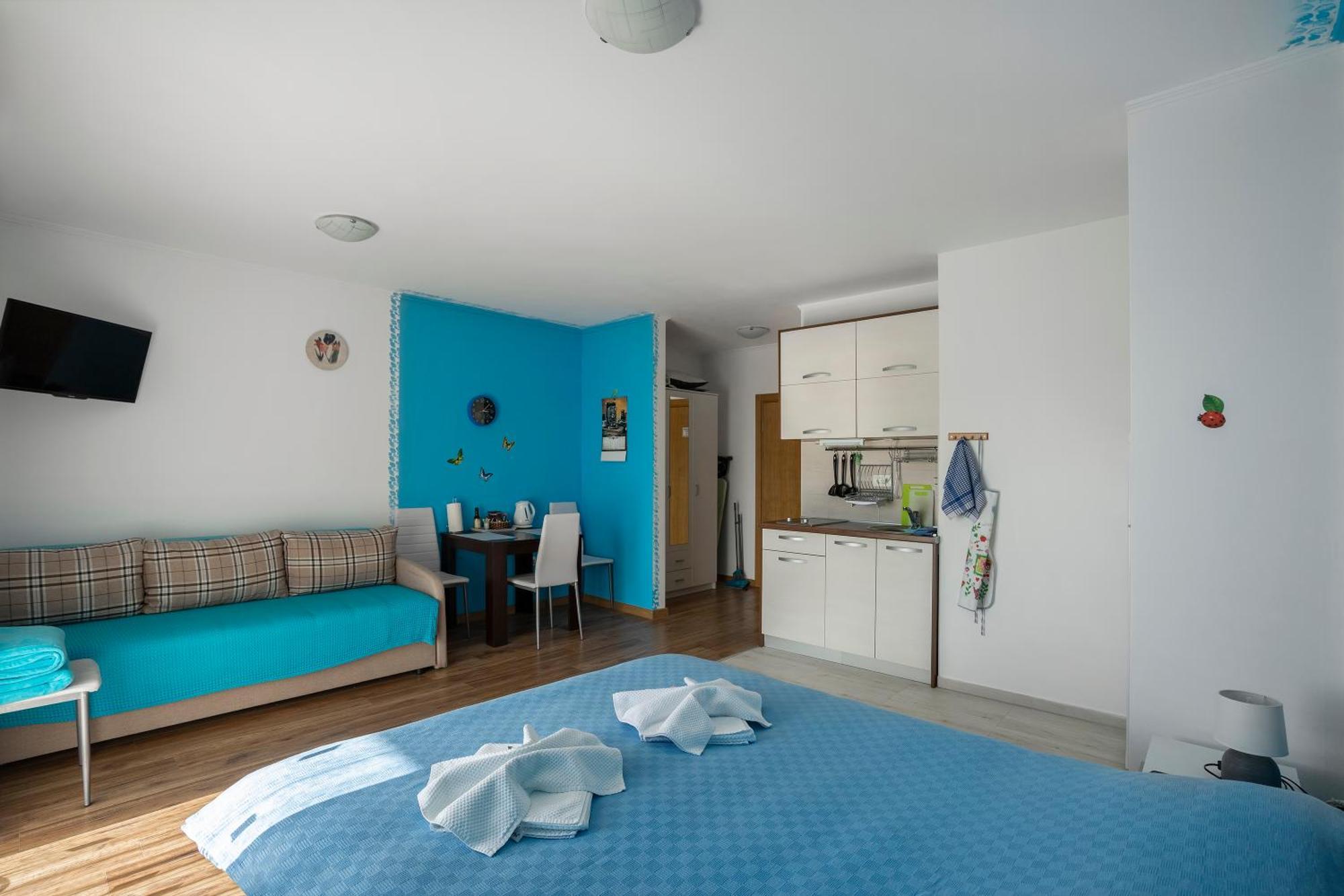 Apartments Viktoria ティヴァト エクステリア 写真