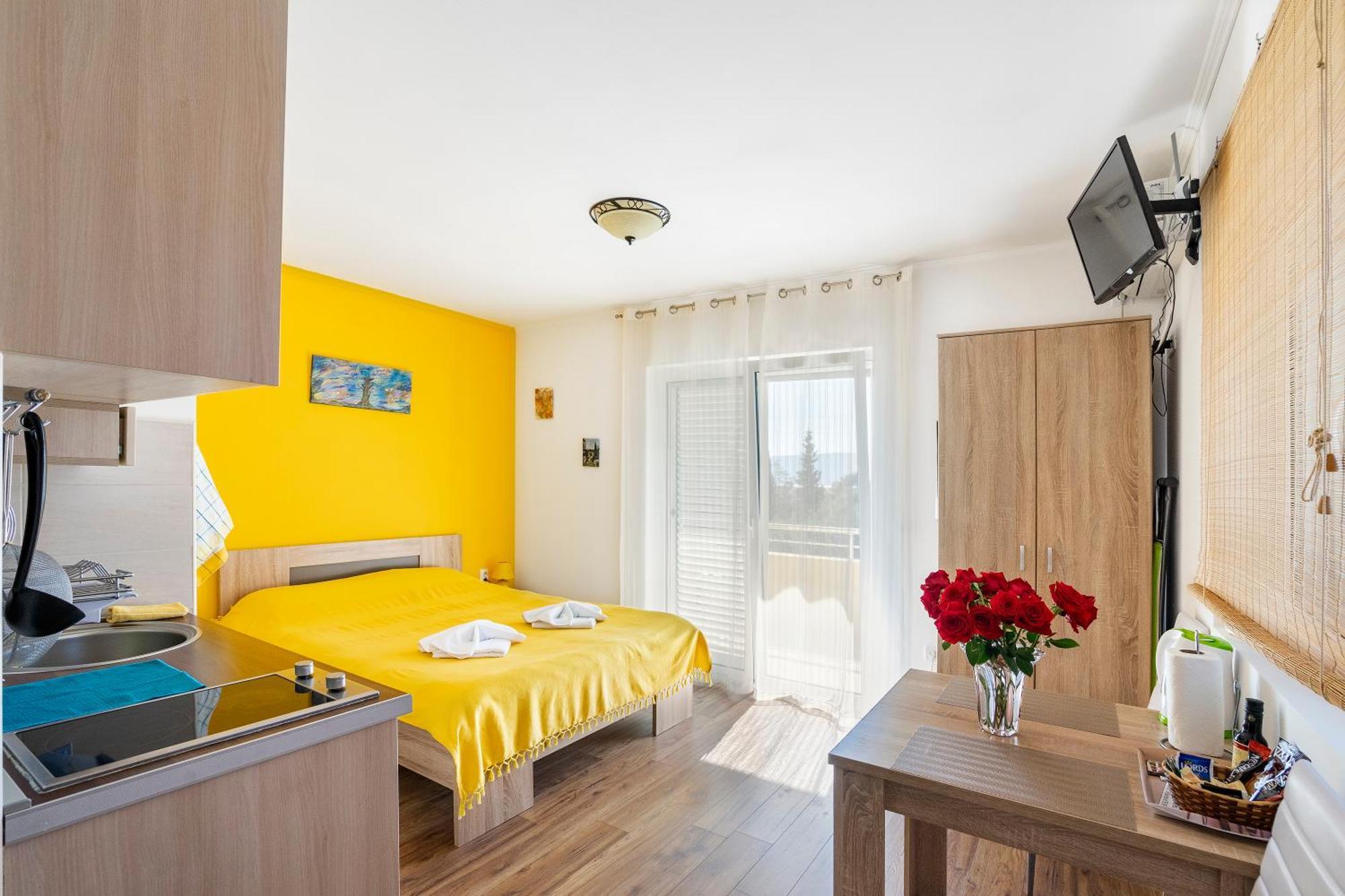 Apartments Viktoria ティヴァト エクステリア 写真