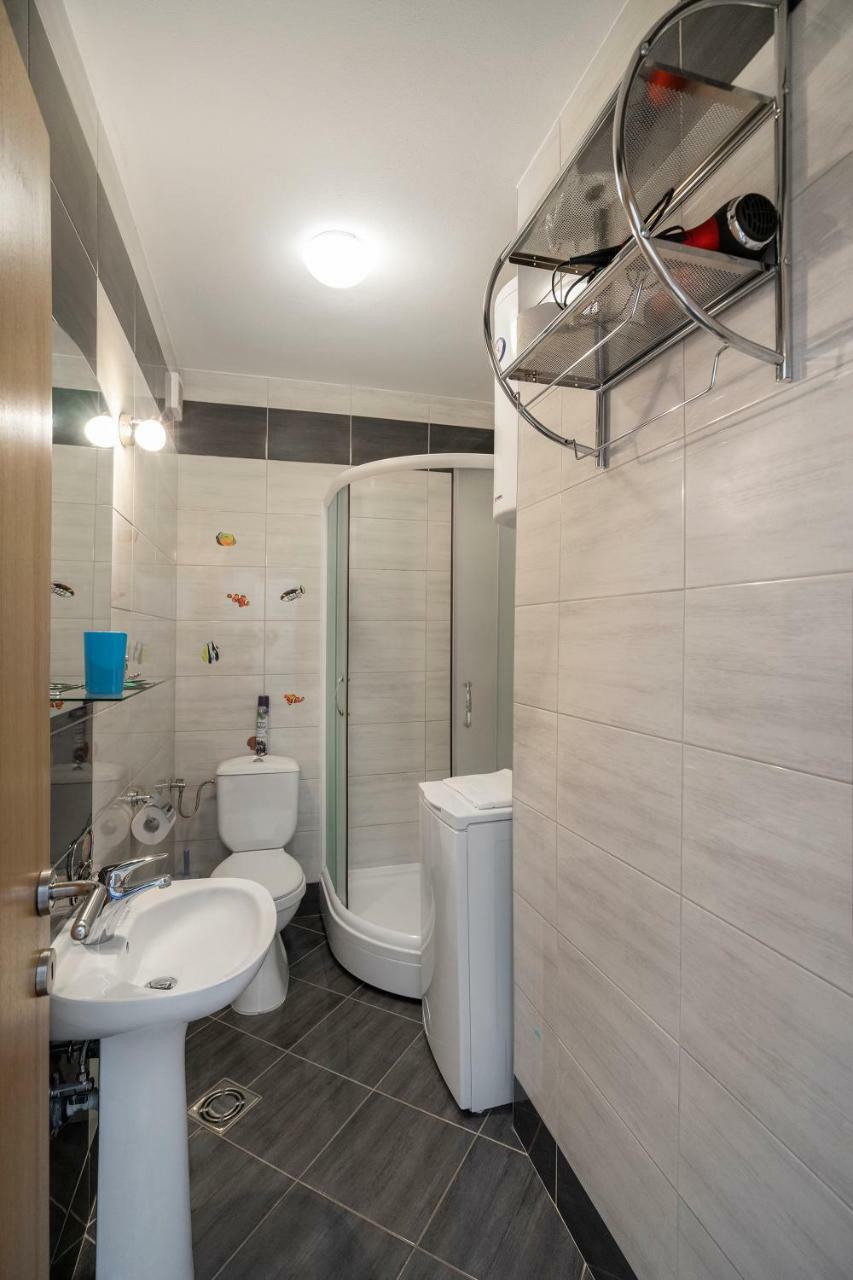 Apartments Viktoria ティヴァト 部屋 写真